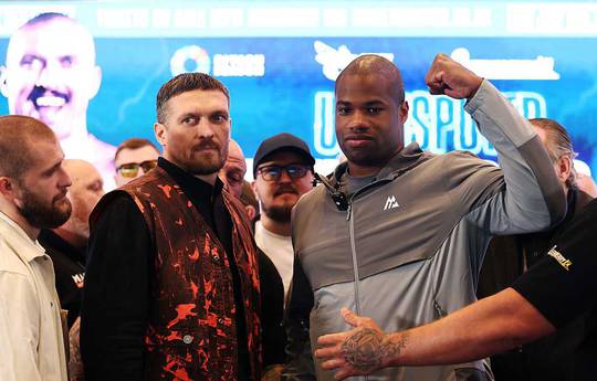 Lewis: "Derrotar a Usyk no es una tarea sencilla, pero Dubois es capaz de manejarlo"